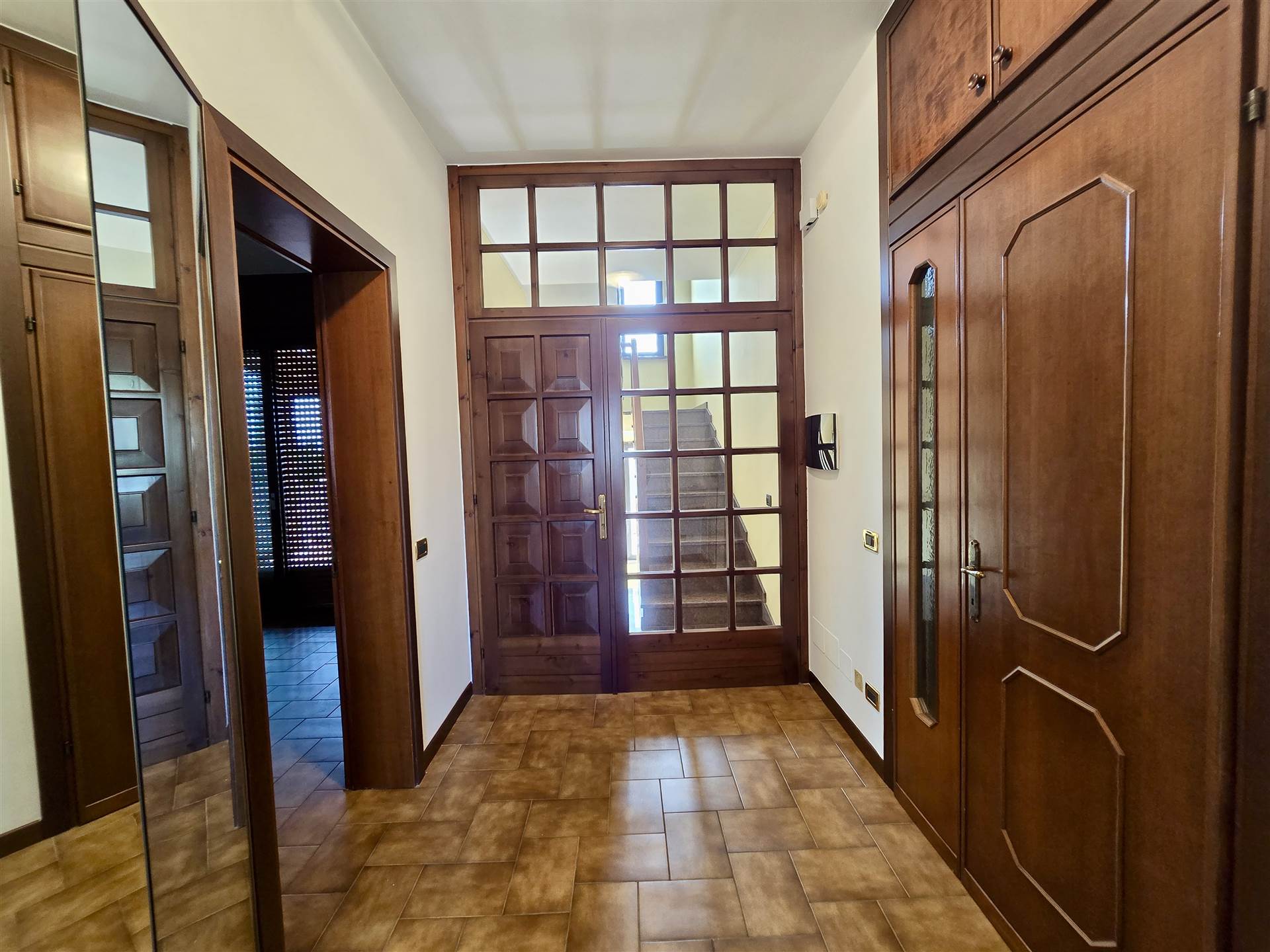 Ingresso appartamento secondo piano
