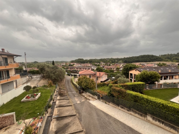 APPARTAMENTO PERSCHIERA DEL GARDA