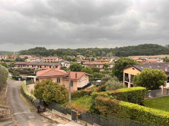 APPARTAMENTO PERSCHIERA DEL GARDA