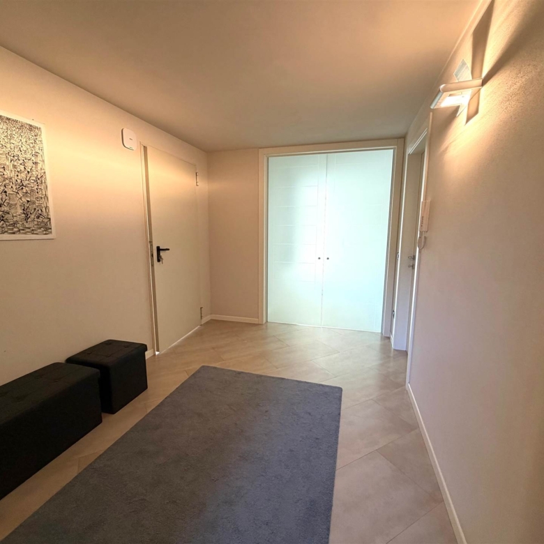 Villa unifamiliare con piscina e vista lago, Soiano Del Lago