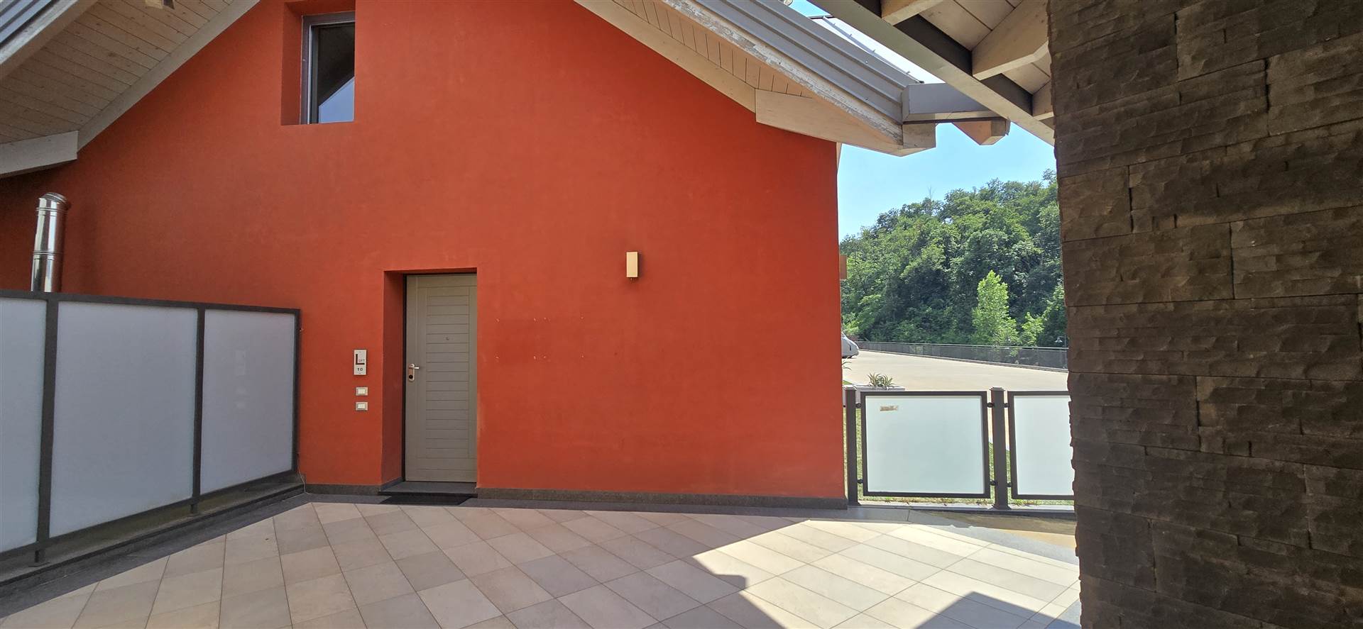 UFFICIO/STUDIO