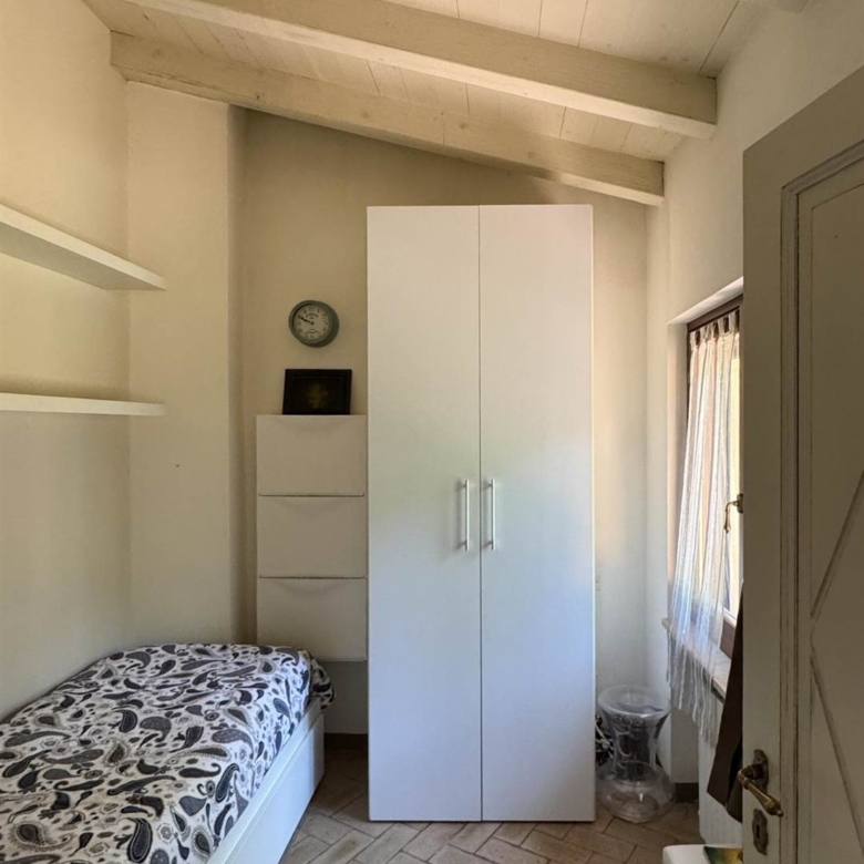 RUSTICO CASALE IN VENDITA A DESENZANO DEL GARDA