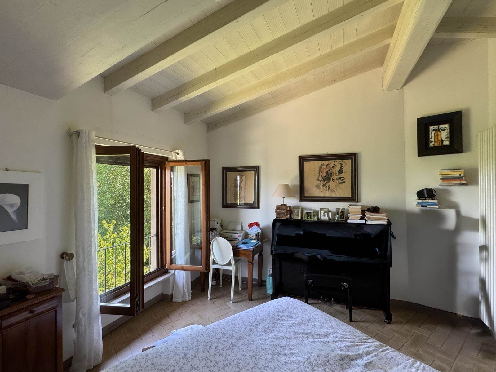 Foto RUSTICO CASALE IN VENDITA A DESENZANO DEL GARDA