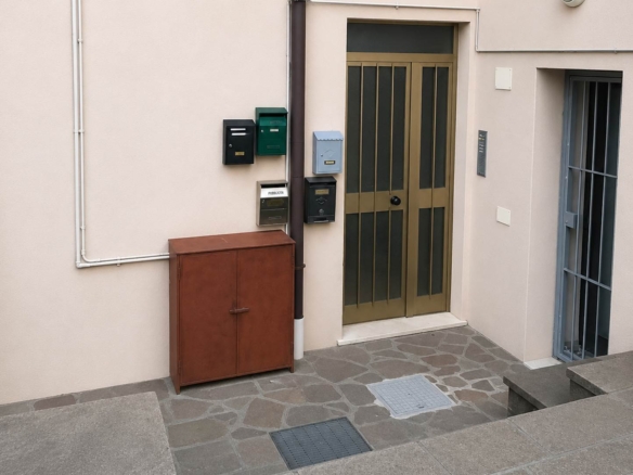 Desenzano d/G, bilocale zona Colombare.