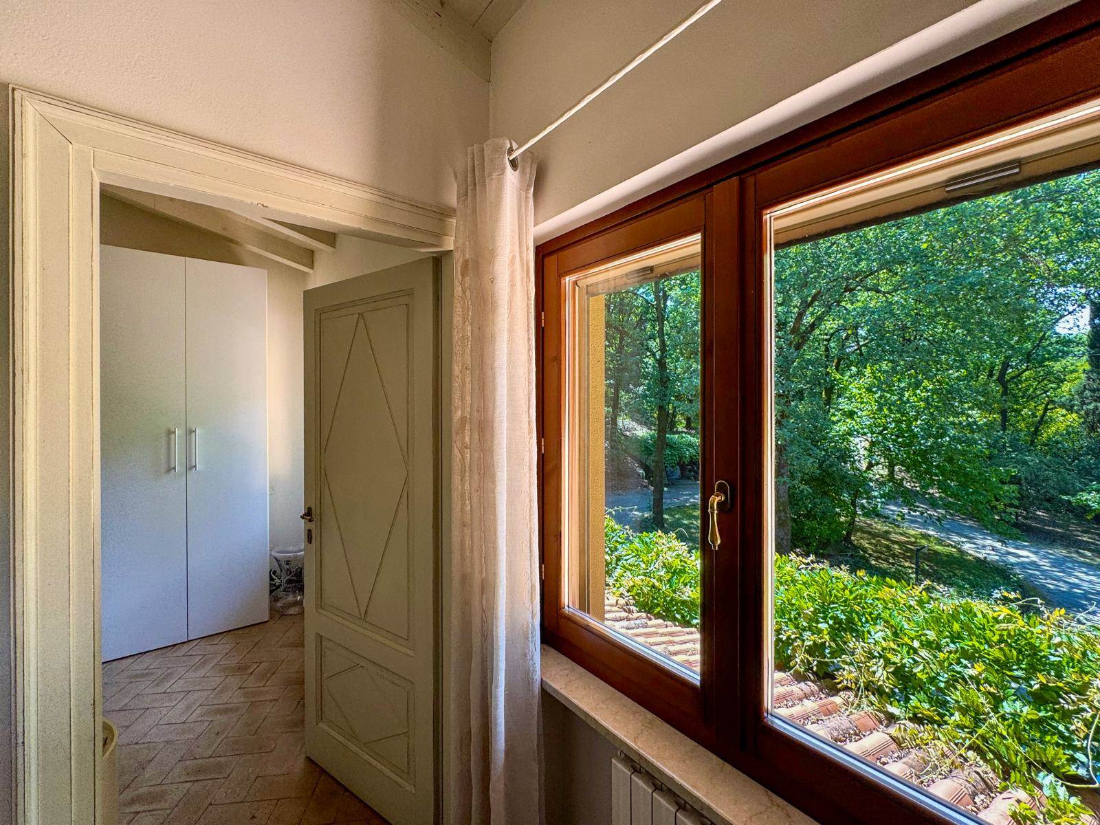Foto RUSTICO CASALE IN VENDITA A DESENZANO DEL GARDA