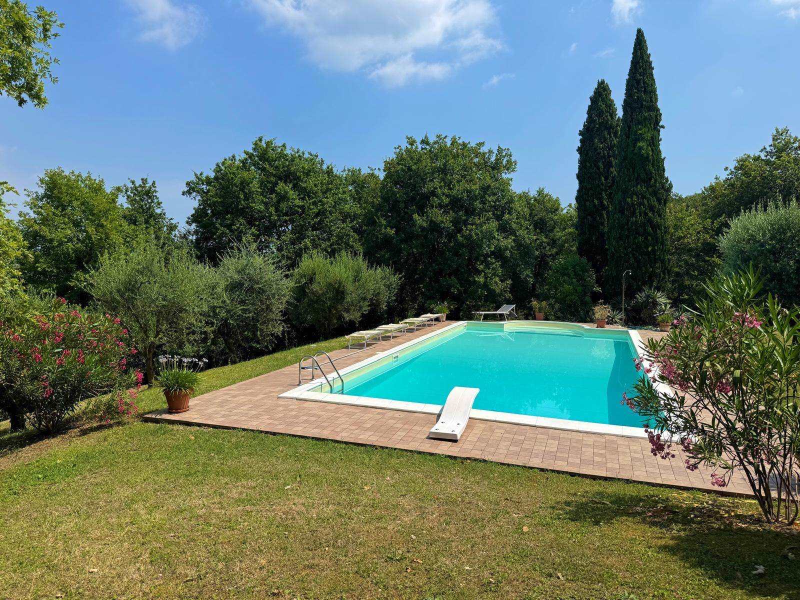 Foto RUSTICO CASALE IN VENDITA A DESENZANO DEL GARDA
