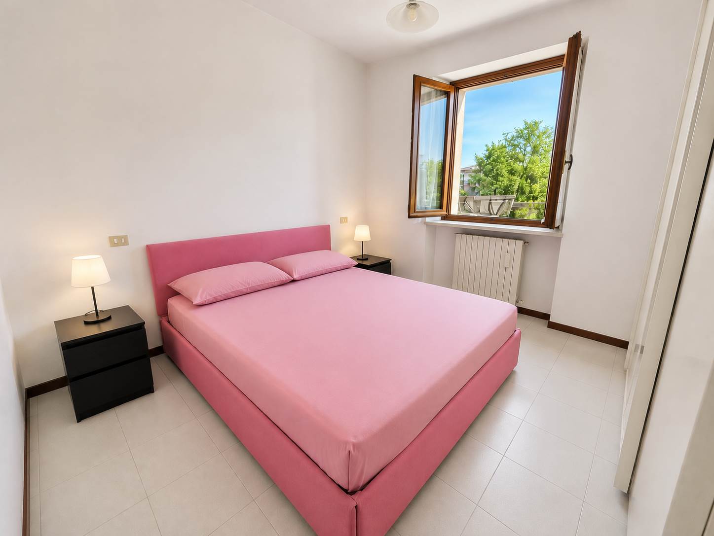 Desenzano d/G, bilocale zona Colombare.