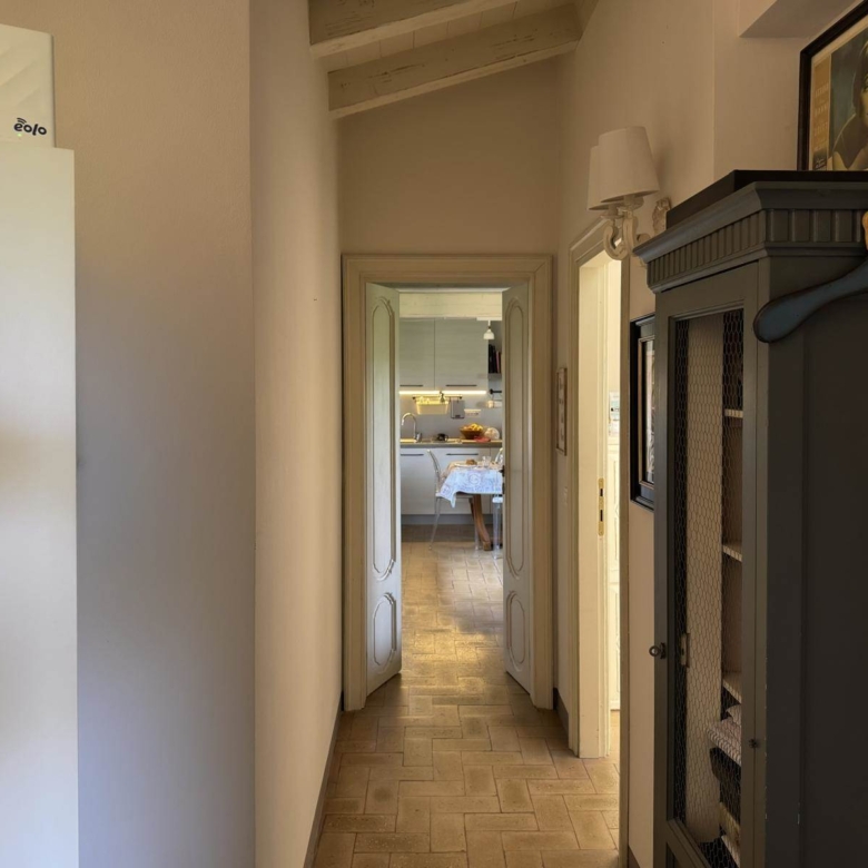 RUSTICO CASALE IN VENDITA A DESENZANO DEL GARDA