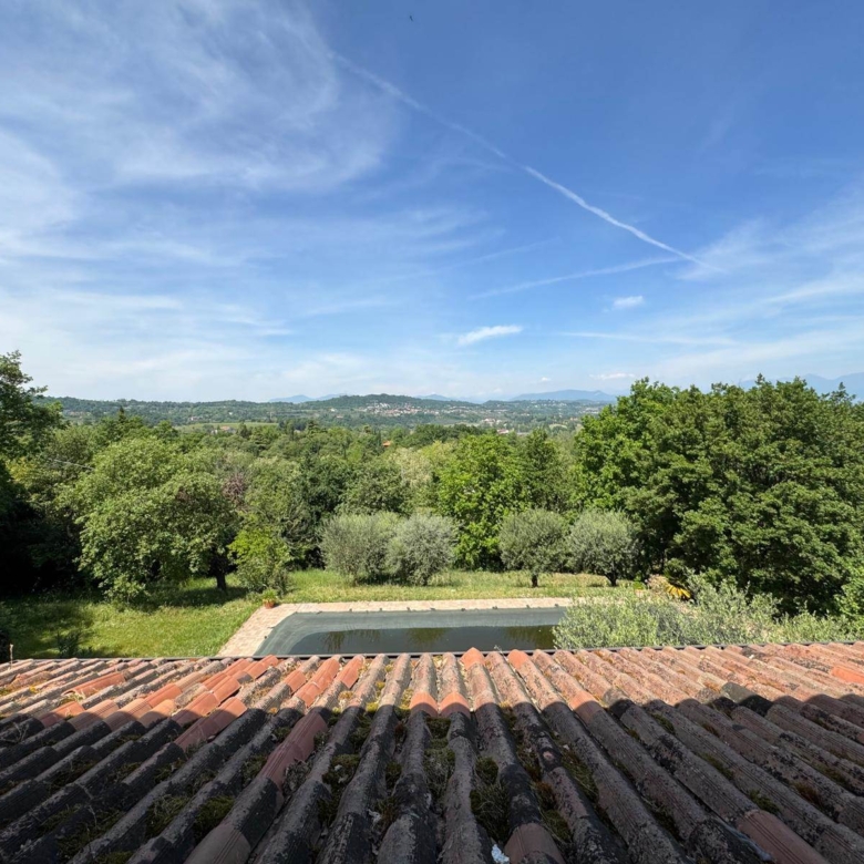 RUSTICO CASALE IN VENDITA A DESENZANO DEL GARDA