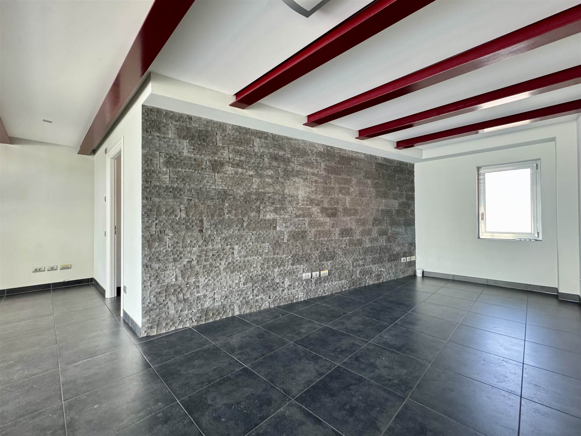 UFFICIO/STUDIO