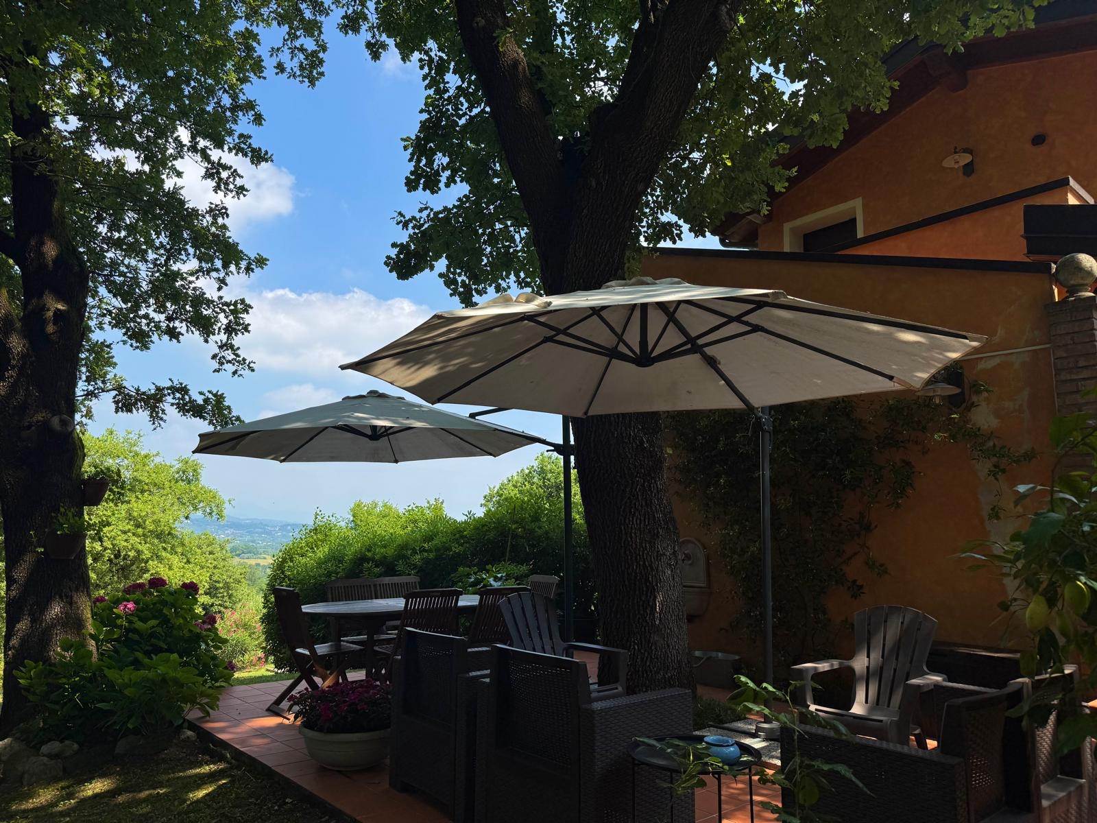 Foto RUSTICO CASALE IN VENDITA A DESENZANO DEL GARDA