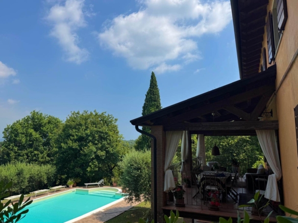 RUSTICO CASALE IN VENDITA A DESENZANO DEL GARDA